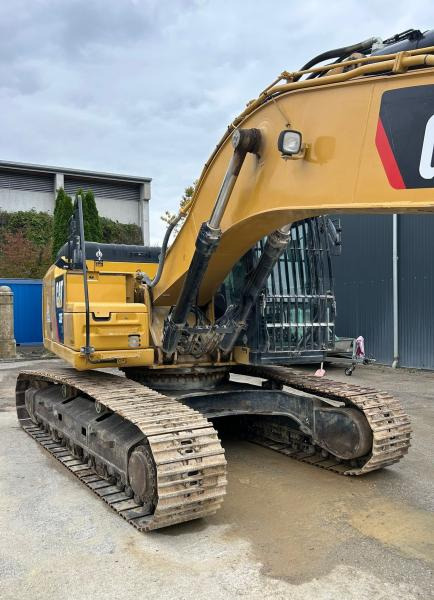 Caterpillar 330FLN - Pelle sur chenille: photos 4 Caterpillar 330FLN - Pelle sur chenille: photos 4