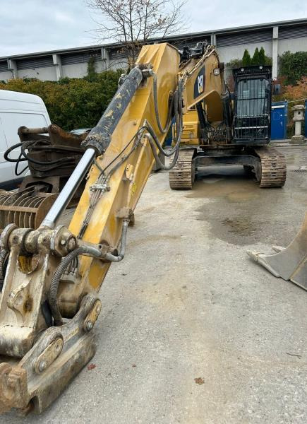 Caterpillar 330FLN - Pelle sur chenille: photos 3 Caterpillar 330FLN - Pelle sur chenille: photos 3