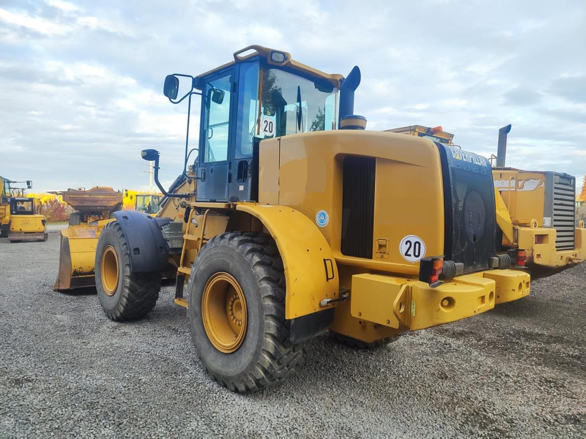 Caterpillar 930G - Chargeuse sur pneus: photos 1 Caterpillar 930G - Chargeuse sur pneus: photos 1