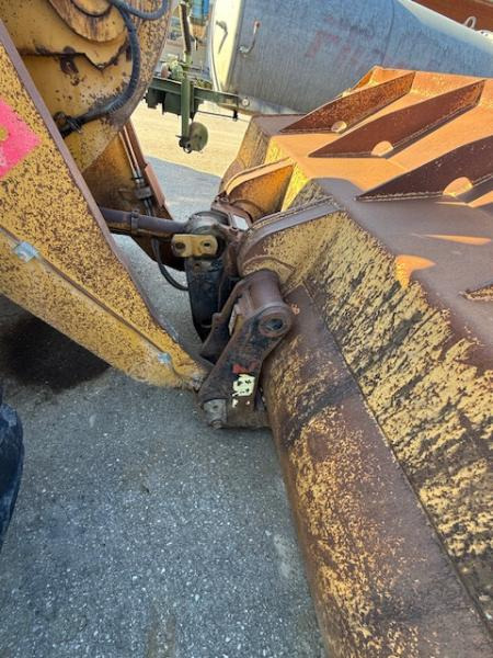 Caterpillar 938H - Chargeuse sur pneus: photos 5 Caterpillar 938H - Chargeuse sur pneus: photos 5