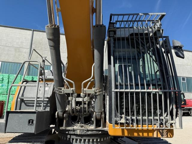 Liebherr R930 NLC - Pelle sur chenille: photos 5 Liebherr R930 NLC - Pelle sur chenille: photos 5