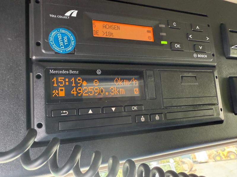 Mercedes Actros 1851 - Tracteur routier: photos 4 Mercedes Actros 1851 - Tracteur routier: photos 4