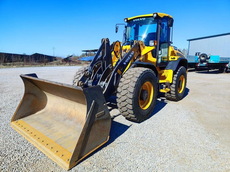 Volvo L 45 G - Chargeuse sur pneus: photos 2 Volvo L 45 G - Chargeuse sur pneus: photos 2