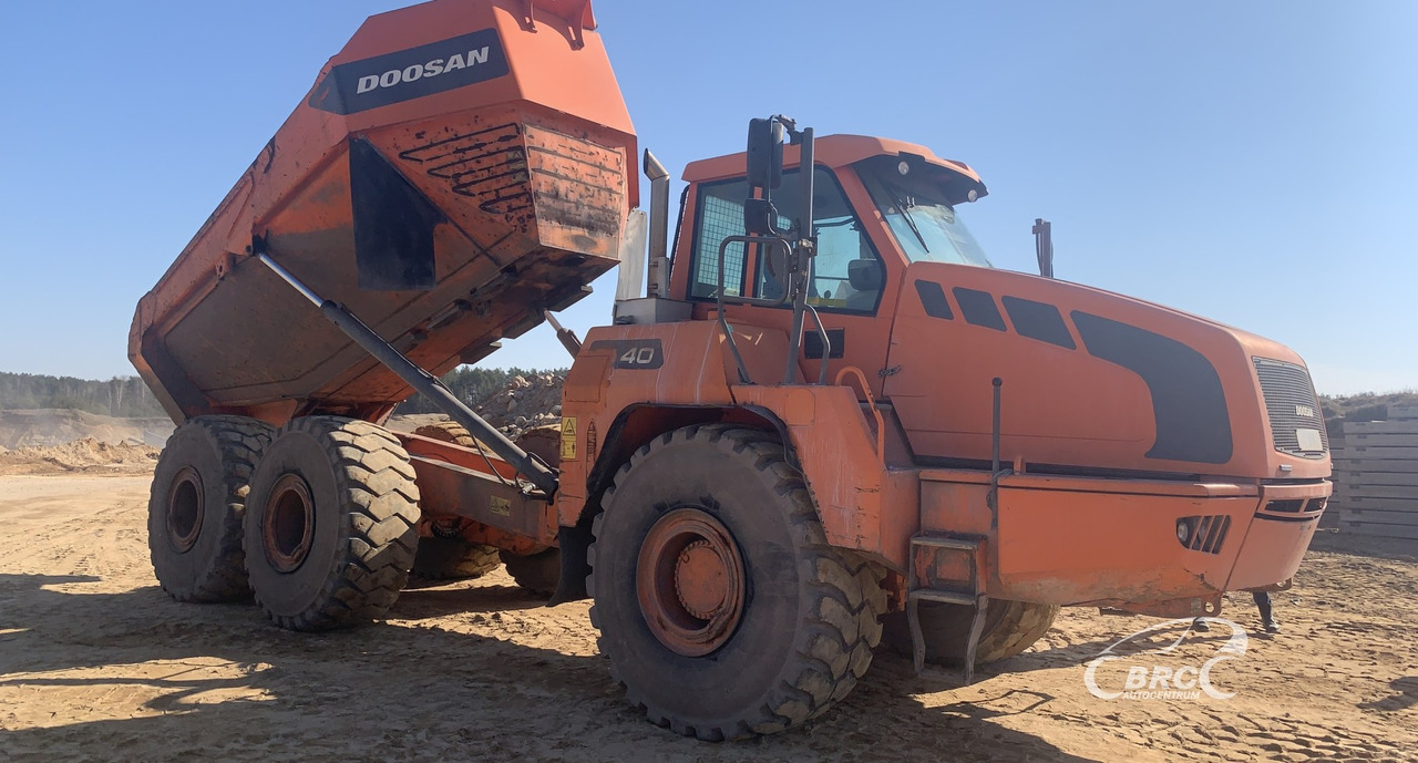 Doosan DA 40 - Tombereau rigide: photos 2 Doosan DA 40 - Tombereau rigide: photos 2