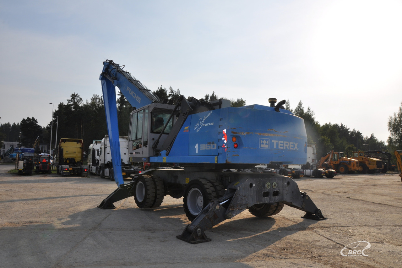 Fuchs MHL 360 - Pelle de manutention: photos 4 Fuchs MHL 360 - Pelle de manutention: photos 4