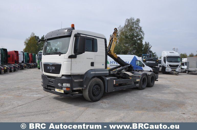 MAN TGS 440 Palfinger 6X2 - Camion ampliroll, Camion grue: photos 1 MAN TGS 440 Palfinger 6X2 - Camion ampliroll, Camion grue: photos 1