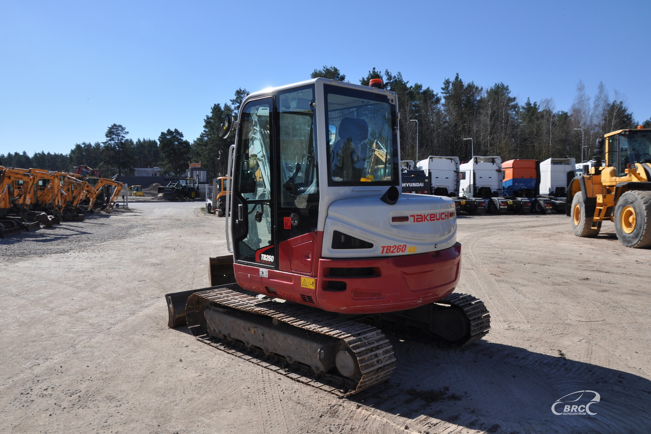 Takeuchi TB260 - Pelle sur chenille: photos 3 Takeuchi TB260 - Pelle sur chenille: photos 3