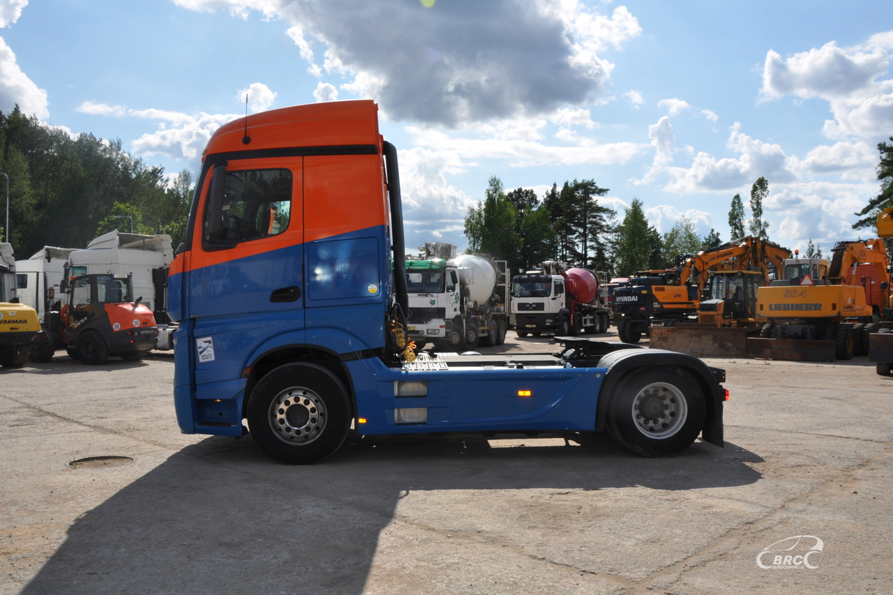 Mercedes-Benz Actros - Tracteur routier: photos 4 Mercedes-Benz Actros - Tracteur routier: photos 4