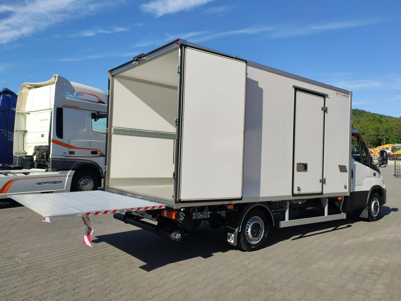 Iveco Daily 35S16 V - Utilitaire frigorifique: photos 4 Iveco Daily 35S16 V - Utilitaire frigorifique: photos 4