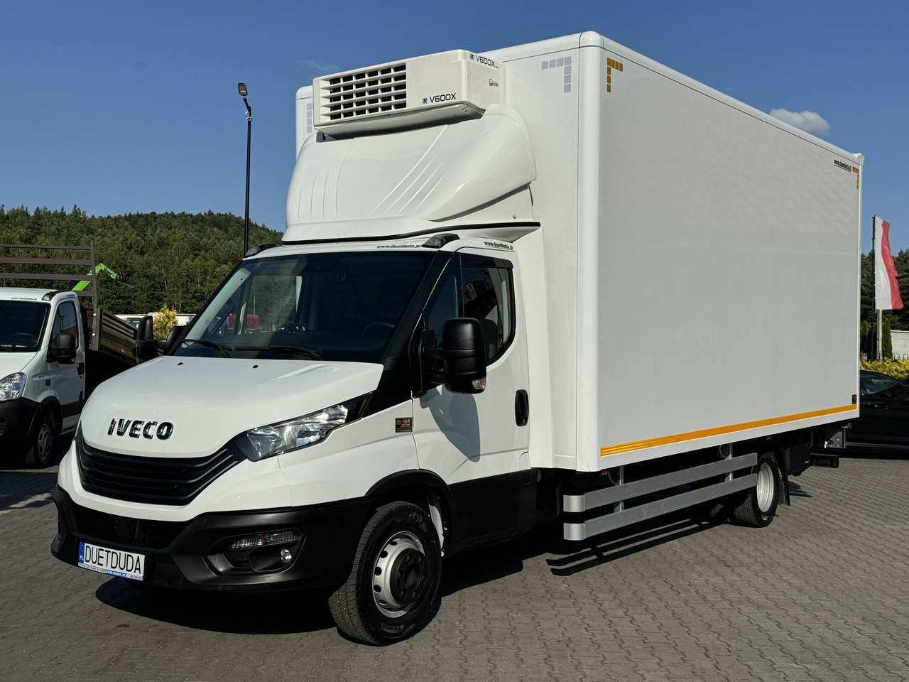 Iveco Daily 72C18 Mroźnia HI-MATIC 14 Euro Palet - Utilitaire frigorifique: photos 2 Iveco Daily 72C18 Mroźnia HI-MATIC 14 Euro Palet - Utilitaire frigorifique: photos 2