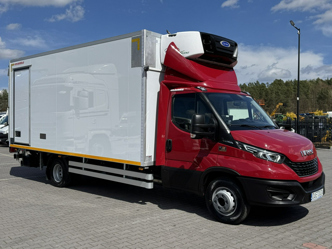 Iveco Daily 72C21 Mroźnia HI-MATIC Ściana Grodziowa Multitemperatura - Utilitaire frigorifique: photos 1 Iveco Daily 72C21 Mroźnia HI-MATIC Ściana Grodziowa Multitemperatura - Utilitaire frigorifique: photos 1
