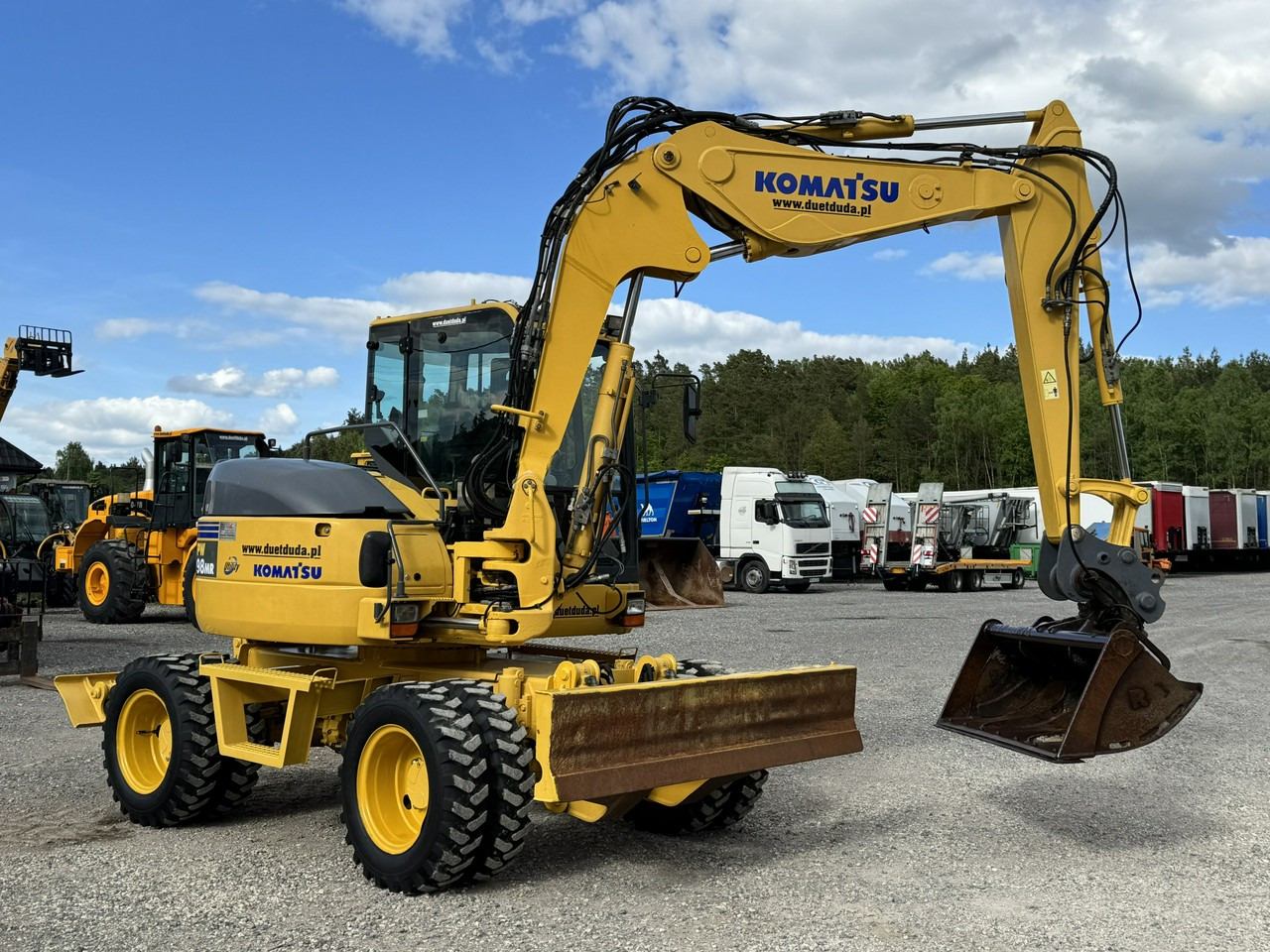 Komatsu PW 98 MR 8 Pług + Podpory 10ton Szybkozłącze - Pelle sur pneus: photos 2 Komatsu PW 98 MR 8 Pług + Podpory 10ton Szybkozłącze - Pelle sur pneus: photos 2