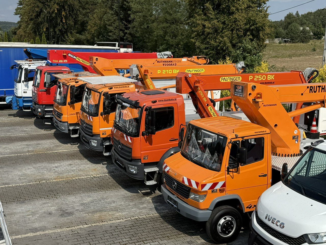 Mercedes Vario 814 D 4x4 Zwyżka RUTHMANN STEIGER T220 Podnośnik Koszowy - Camion avec nacelle: photos 4 Mercedes Vario 814 D 4x4 Zwyżka RUTHMANN STEIGER T220 Podnośnik Koszowy - Camion avec nacelle: photos 4