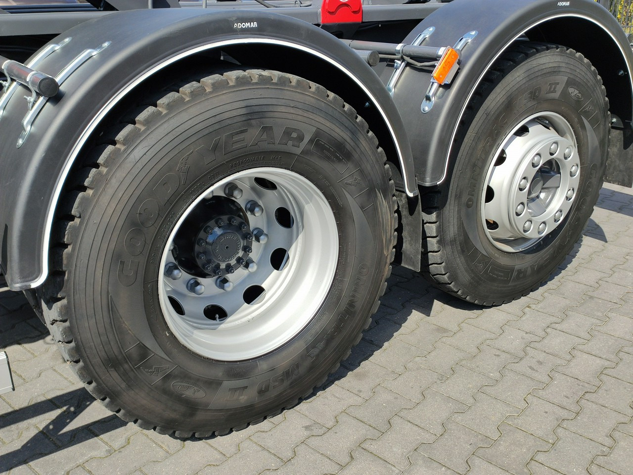 Camion ampliroll Volvo FE 26.300 Hakowiec Napęd 6x2 Oś Skrętna: photos 21