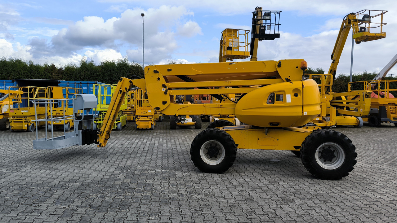 MANITOU 160 ATJ - Nacelle articulée: photos 2 MANITOU 160 ATJ - Nacelle articulée: photos 2