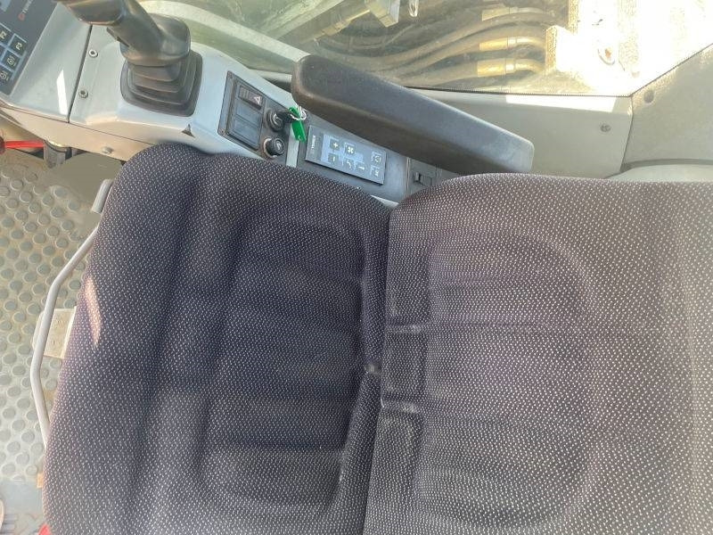 Atlas 1505 - Pelle sur pneus: photos 5 Atlas 1505 - Pelle sur pneus: photos 5