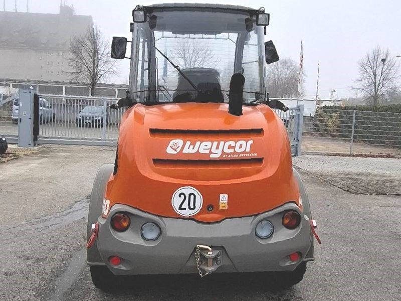 Atlas AR 400 - Mini chargeuse: photos 5 Atlas AR 400 - Mini chargeuse: photos 5