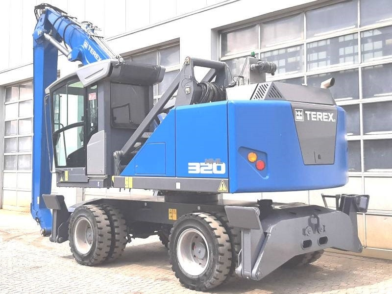 Fuchs MHL 320 F - Pelle de manutention: photos 3 Fuchs MHL 320 F - Pelle de manutention: photos 3