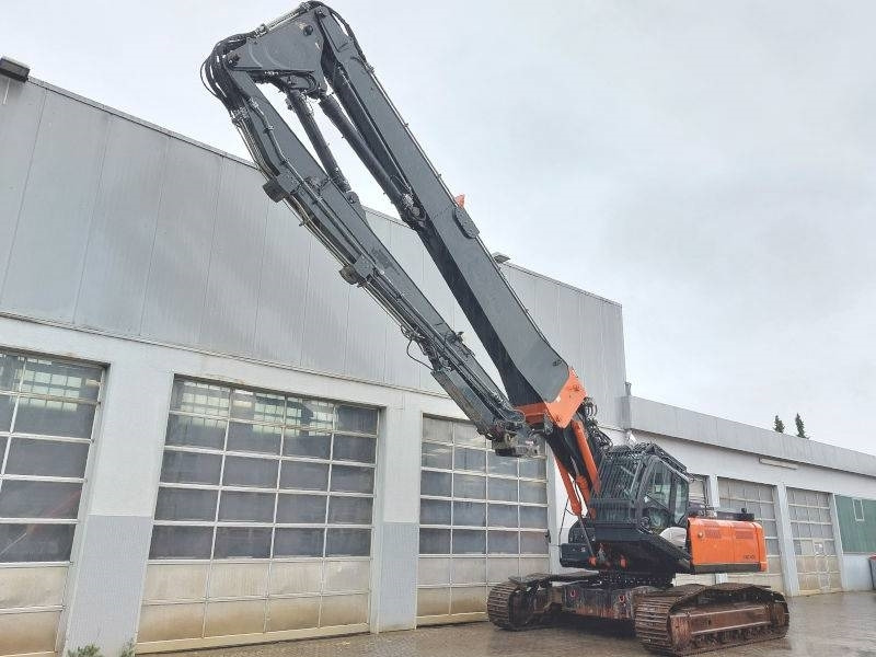 Hitachi KTEG KMC400P-6  - Pelle de démolition: photos 2 Hitachi KTEG KMC400P-6  - Pelle de démolition: photos 2