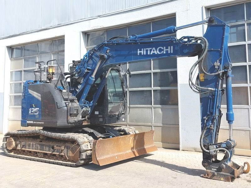 Hitachi ZX 135 US-7  - Pelle sur chenille: photos 4 Hitachi ZX 135 US-7  - Pelle sur chenille: photos 4