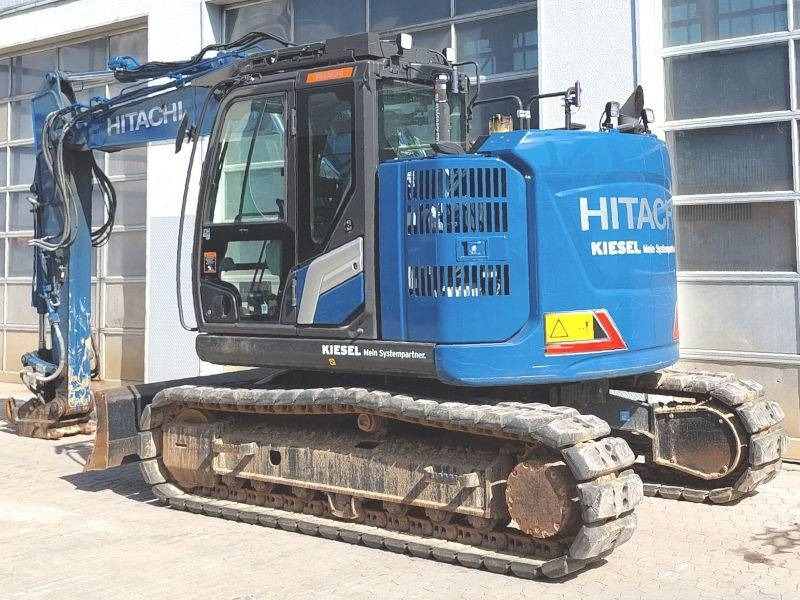 Hitachi ZX 135 US-7  - Pelle sur chenille: photos 3 Hitachi ZX 135 US-7  - Pelle sur chenille: photos 3