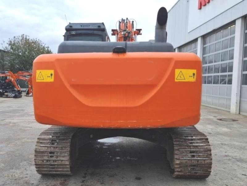 Hitachi ZX 210 LC-5 - Pelle sur chenille: photos 5 Hitachi ZX 210 LC-5 - Pelle sur chenille: photos 5