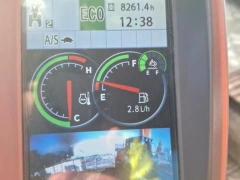 Hitachi ZX 210 LC-6  - crédit-bail Hitachi ZX 210 LC-6: photos 11