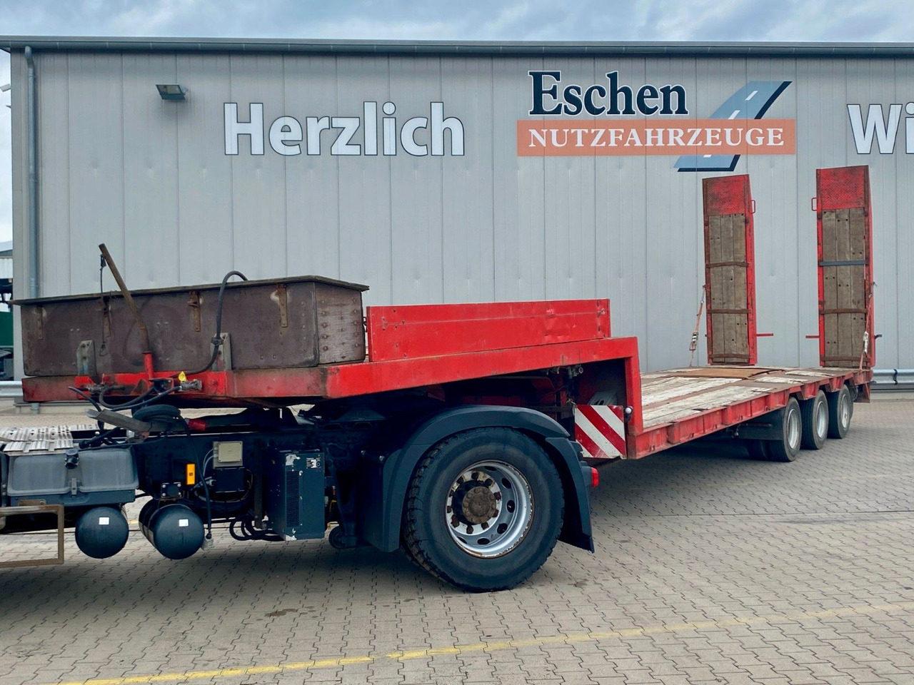 Bunge Tieflader| HU bis 02/2026*hydr. Rampen*Blatt*SAF - Semi-remorque surbaissé: photos 1 Bunge Tieflader| HU bis 02/2026*hydr. Rampen*Blatt*SAF - Semi-remorque surbaissé: photos 1