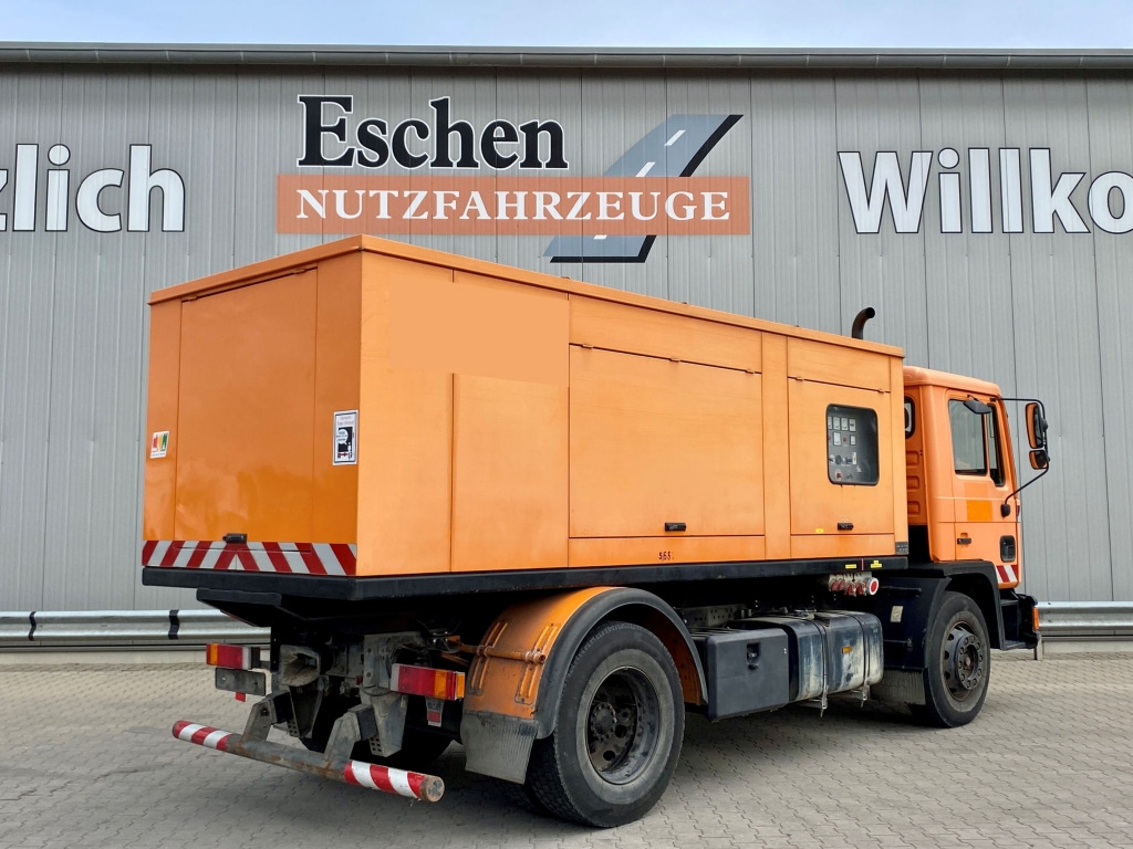 MAN 18.272 / Stromaggregat - Camion, Véhicule de voirie/ Spécial: photos 5 MAN 18.272 / Stromaggregat - Camion, Véhicule de voirie/ Spécial: photos 5