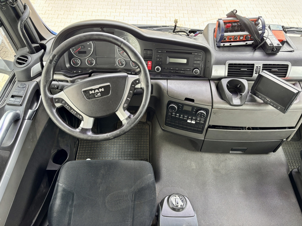 Camion plateau, Camion grue MAN TGS 18.360 4x2 LL / MKG HLK 111 Kran: photos 11 Camion plateau, Camion grue MAN TGS 18.360 4x2 LL / MKG HLK 111 Kran: photos 11