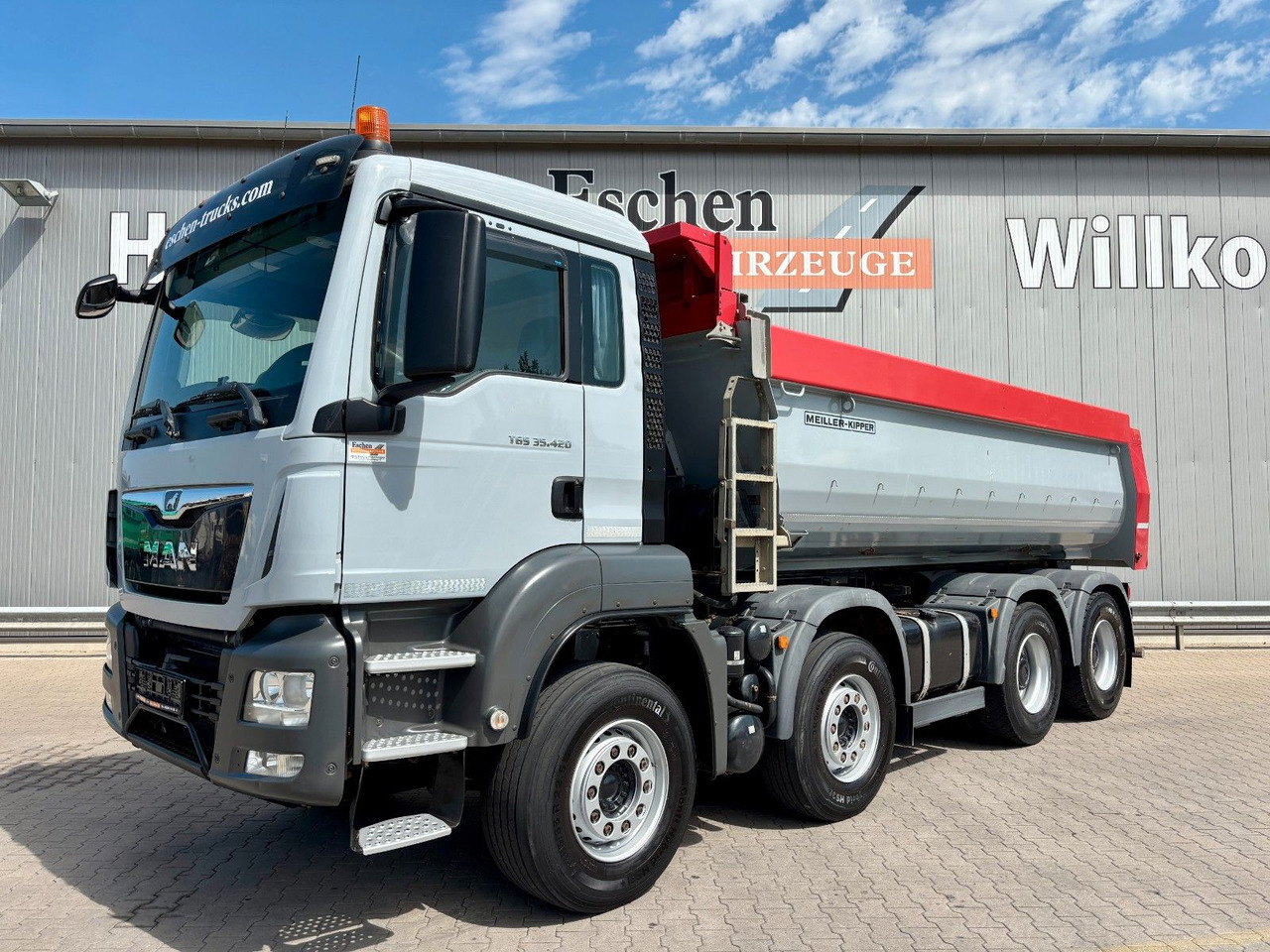 MAN TGS 35.420 8x4 BL | MEILLER*Rollplane*Navi*Klima - Camion multibenne: photos 1 MAN TGS 35.420 8x4 BL | MEILLER*Rollplane*Navi*Klima - Camion multibenne: photos 1