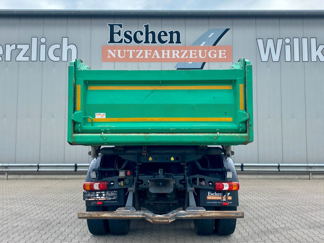 Mercedes-Benz Arocs 3345 6x6 | MEILLER*Bordmatik*Blatt*AHK+Oel - Camion benne: photos 5 Mercedes-Benz Arocs 3345 6x6 | MEILLER*Bordmatik*Blatt*AHK+Oel - Camion benne: photos 5