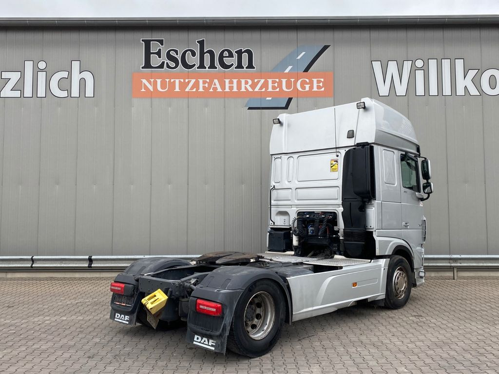 DAF XF 530 | Retarder*SSC*Standklima*Navi*Skylights - Tracteur routier: photos 5 DAF XF 530 | Retarder*SSC*Standklima*Navi*Skylights - Tracteur routier: photos 5