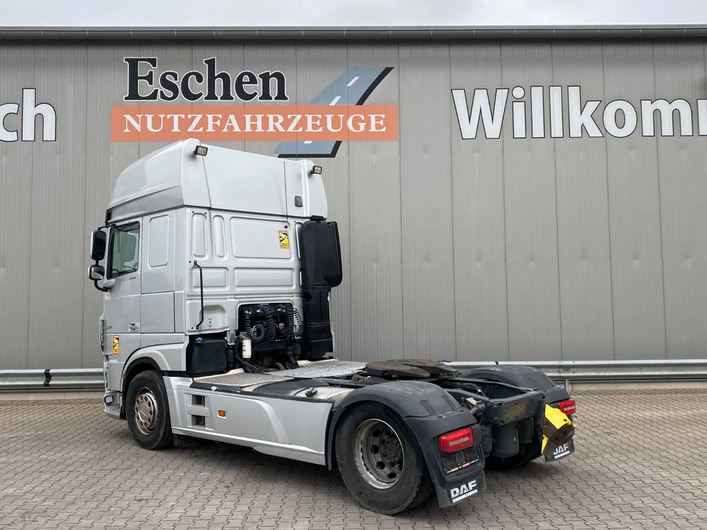 DAF XF 530 | Retarder*SSC*Standklima*Navi*Skylights - Tracteur routier: photos 3 DAF XF 530 | Retarder*SSC*Standklima*Navi*Skylights - Tracteur routier: photos 3