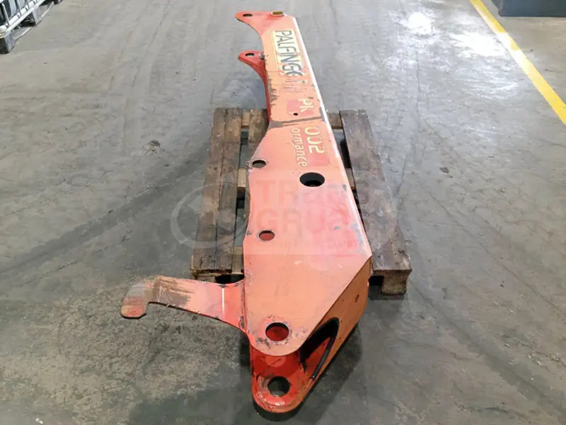 Grúa PK 15002 solo para recambios - Flèche: photos 1 Grúa PK 15002 solo para recambios - Flèche: photos 1