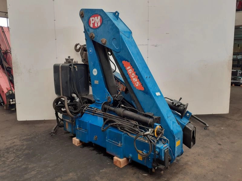 Grúa PM 16 - Grue auxiliaire pour Camion: photos 3 Grúa PM 16 - Grue auxiliaire pour Camion: photos 3