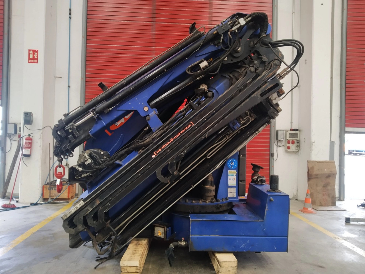 Grúa PM 48 SP - Grue auxiliaire pour Camion: photos 4 Grúa PM 48 SP - Grue auxiliaire pour Camion: photos 4