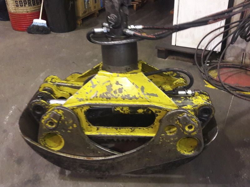 Grúa forestal Loglift F241 - Grue auxiliaire pour Matériel forestier: photos 5 Grúa forestal Loglift F241 - Grue auxiliaire pour Matériel forestier: photos 5