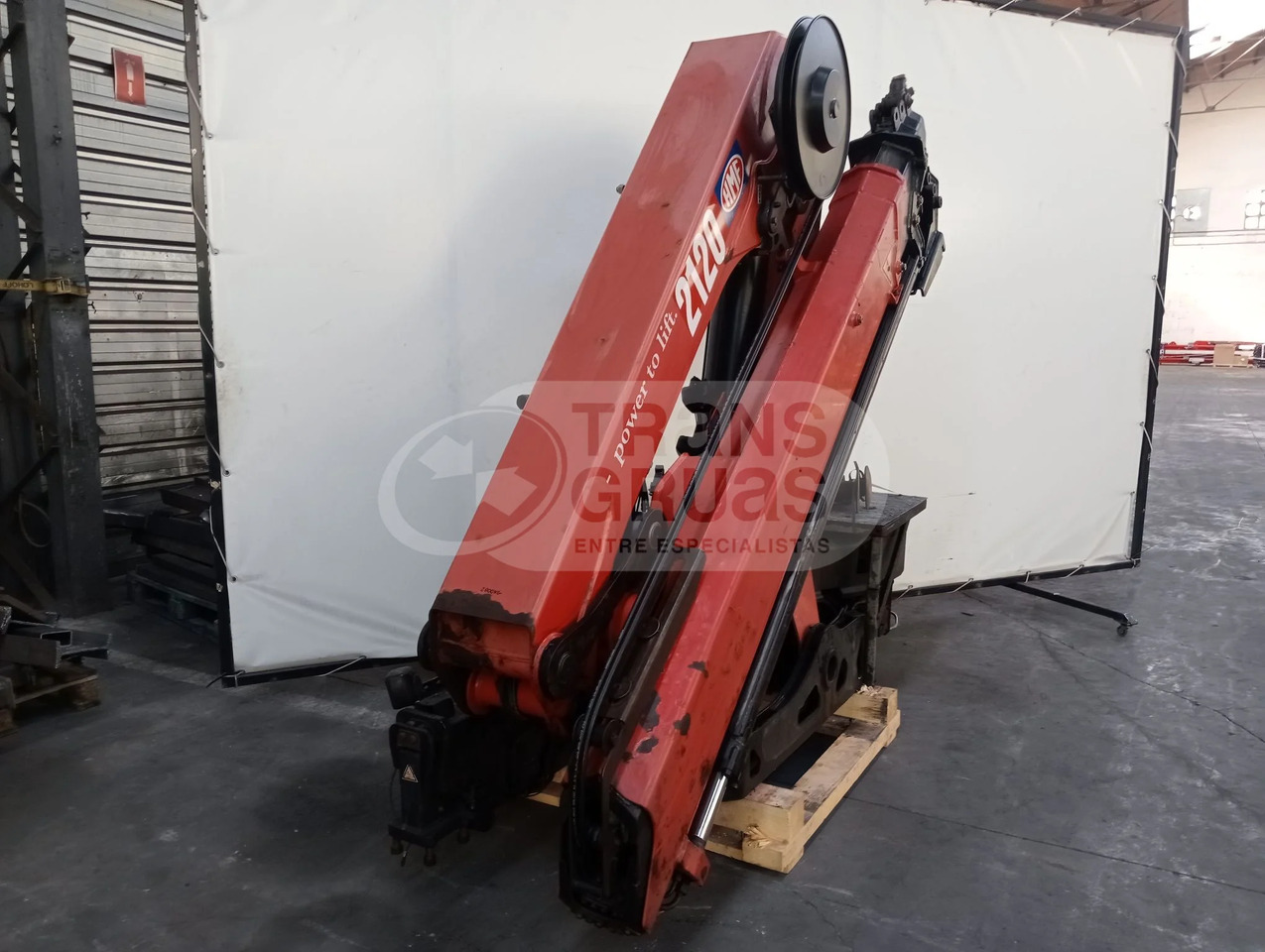 Grúa hidráulica HMF 2120 K RC - Grue auxiliaire: photos 4 Grúa hidráulica HMF 2120 K RC - Grue auxiliaire: photos 4