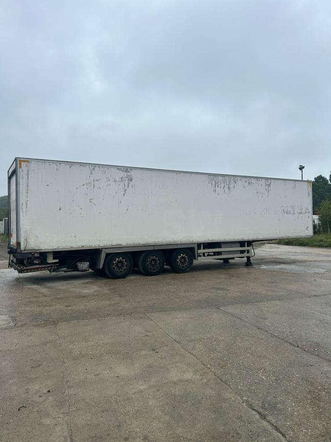 Chereau - Semi-remorque isothermique: photos 2 Chereau - Semi-remorque isothermique: photos 2