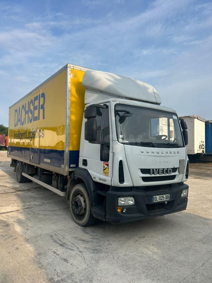 Iveco Eurocargo ML160E - Camion fourgon: photos 1 Iveco Eurocargo ML160E - Camion fourgon: photos 1