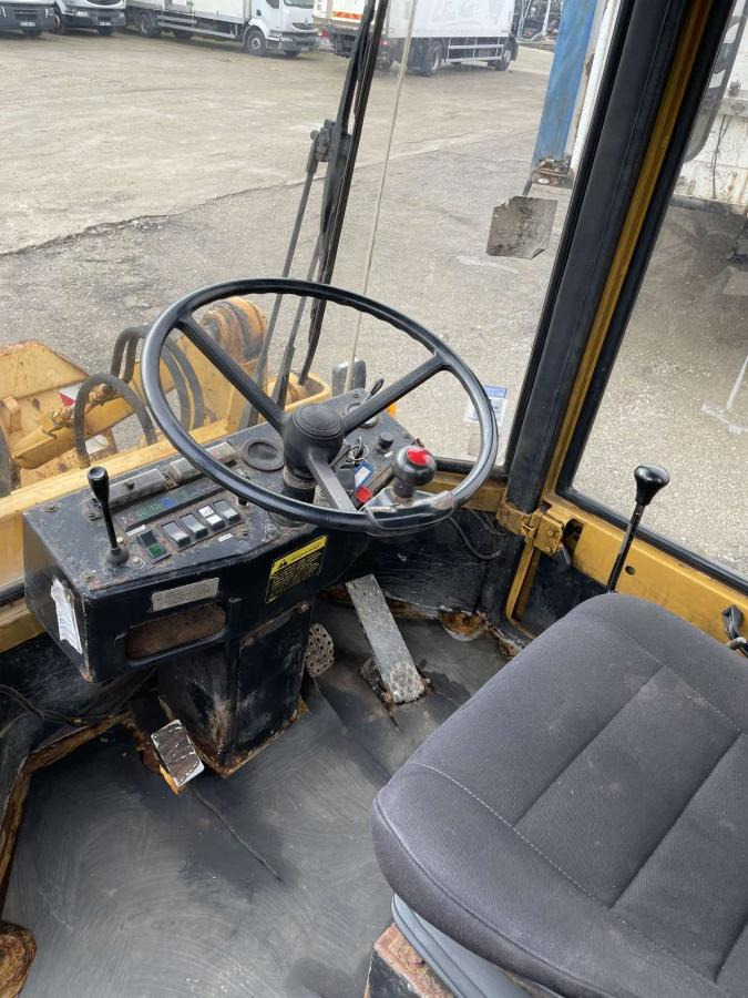 Schäffer SJK 861 - Chargeuse sur pneus: photos 4 Schäffer SJK 861 - Chargeuse sur pneus: photos 4