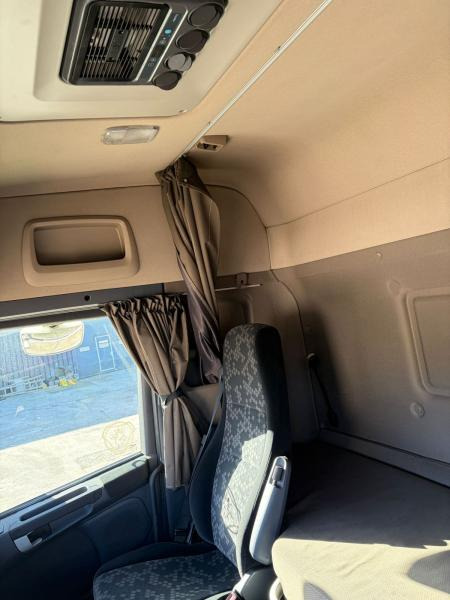 Scania R 490 - Tracteur routier: photos 3 Scania R 490 - Tracteur routier: photos 3