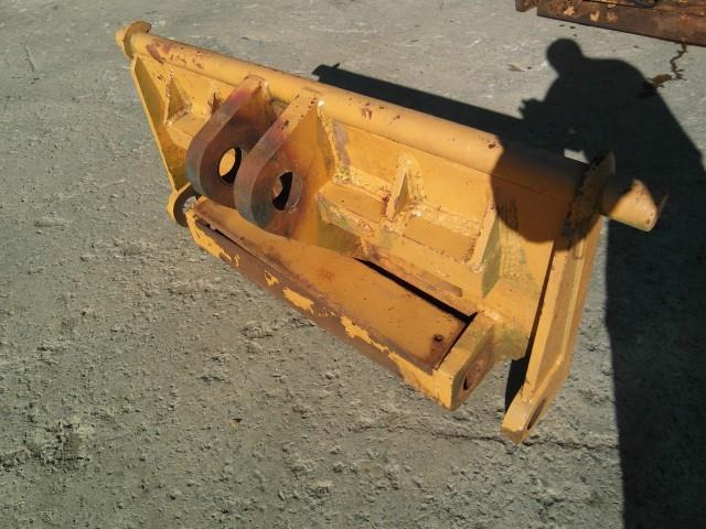 CASE 821 - Schnellwechsler Radlader - Attache rapide: photos 1 CASE 821 - Schnellwechsler Radlader - Attache rapide: photos 1