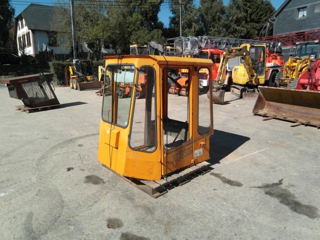 Kabine Zettelmeyer ZL 602 - Cabine et intérieur pour Engins de chantier: photos 1 Kabine Zettelmeyer ZL 602 - Cabine et intérieur pour Engins de chantier: photos 1