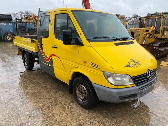 Mercedes 211 CDI B2C - Fourgon plateau, Utilitaire double cabine: photos 2 Mercedes 211 CDI B2C - Fourgon plateau, Utilitaire double cabine: photos 2
