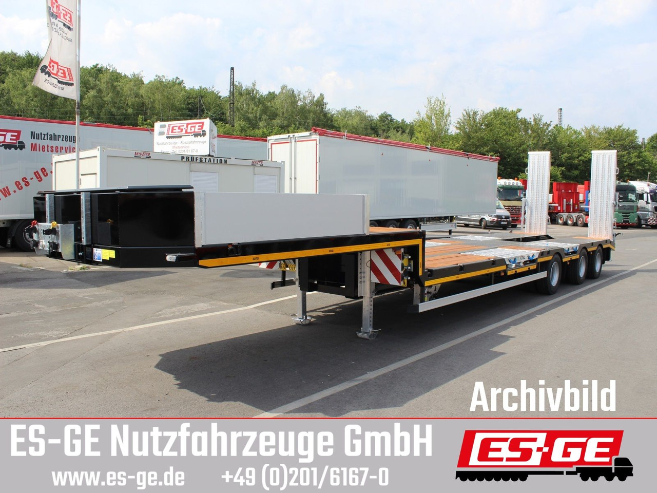 ES-GE 3-Achs-Satteltieflader mit Radmulden - Semi-remorque surbaissé: photos 1 ES-GE 3-Achs-Satteltieflader mit Radmulden - Semi-remorque surbaissé: photos 1