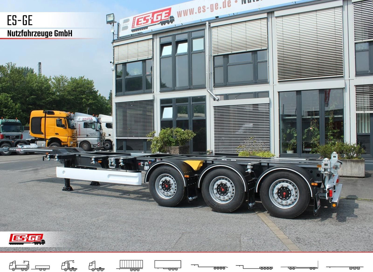 Wielton 3-Achs-Containerchassis - multifunktional - Semi-remorque porte-conteneur/ Caisse mobile: photos 1 Wielton 3-Achs-Containerchassis - multifunktional - Semi-remorque porte-conteneur/ Caisse mobile: photos 1