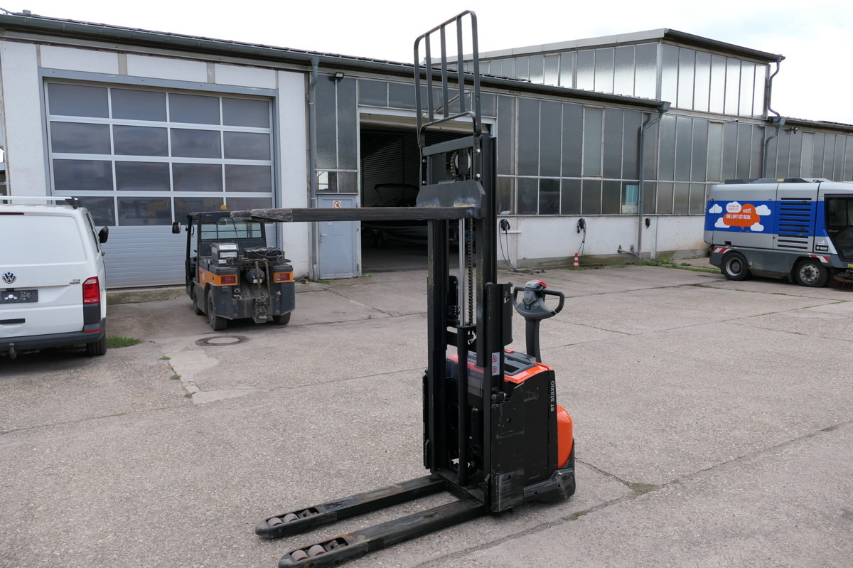 BT SWE 200D - Transpalette: photos 1 BT SWE 200D - Transpalette: photos 1