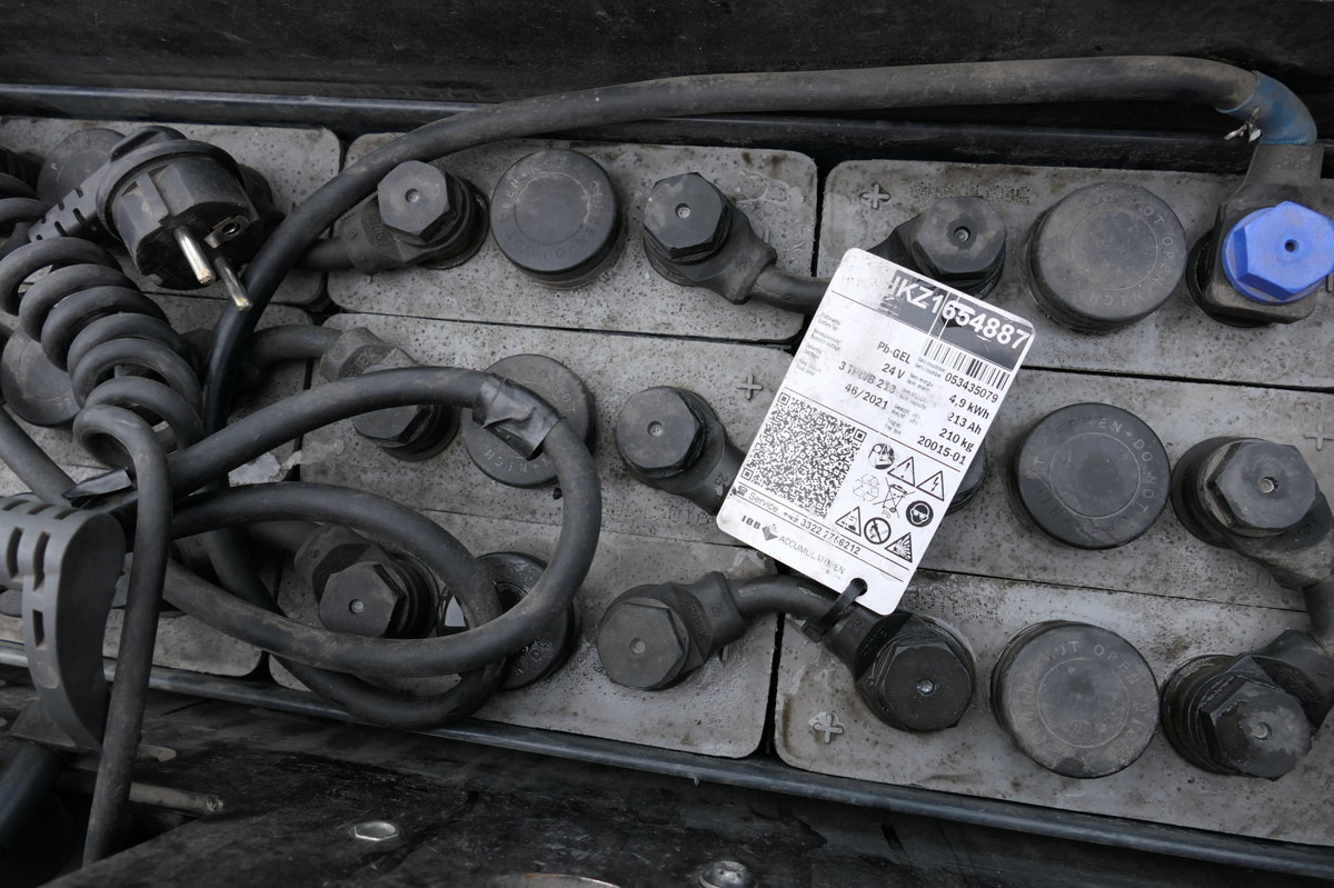 BT SWE 200D Batterie 46/2021 - Transpalette: photos 5 BT SWE 200D Batterie 46/2021 - Transpalette: photos 5